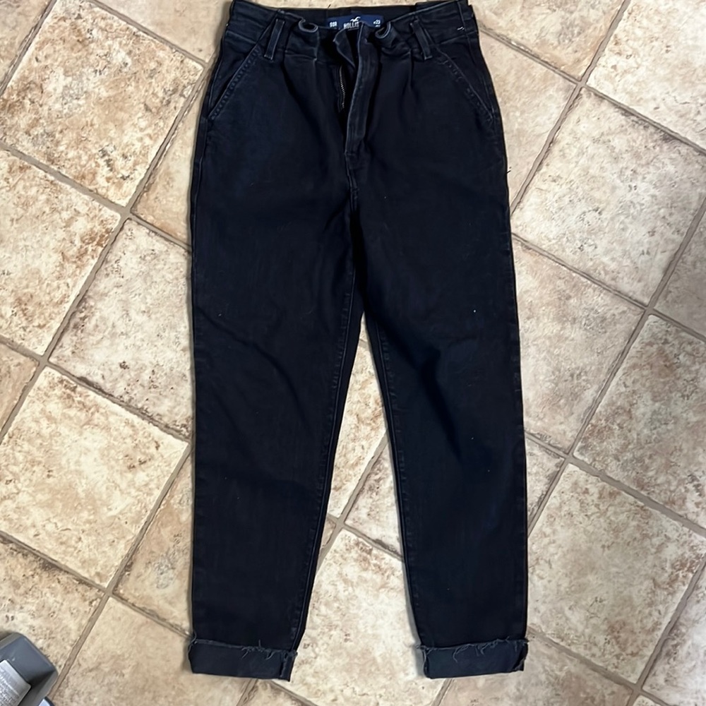 Hollister Jeans size 00, 23